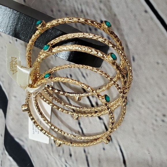 Bangle Bangle by Amrita Singh Gold/Turquoise NWT Set of 5 - Picture 1 of 4